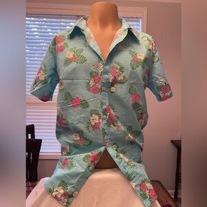 Rick And Morty Men’s Button Up Hawaiian Shirt Size M Adult Swim Blue Pink.
